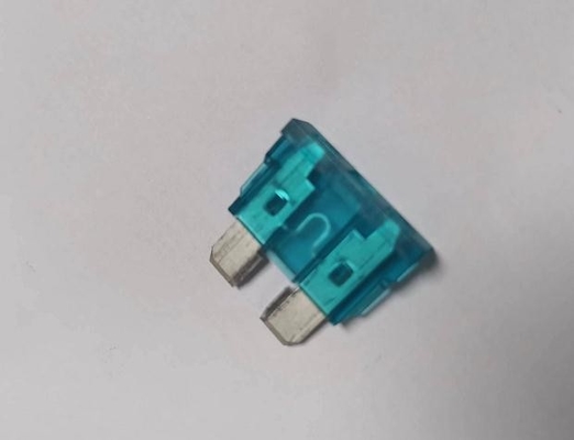 تعمل شفرة السيارات DC32V 15A المعتمدة من UL باللون الأزرق على أداء سريع