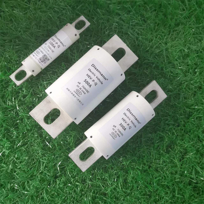 DC750V الصمامات للمركبة الكهربائية عالية كسر الصمامات حماية نظام التحكم في الطاقة