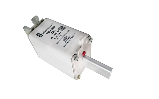 قطار قاعدة المحرك الكهربائي فيوز 500VDC الفولتية المقدرة IEC60269 القياسية