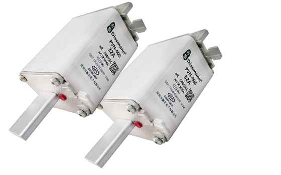 قطار قاعدة المحرك الكهربائي فيوز 500VDC الفولتية المقدرة IEC60269 القياسية