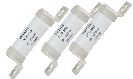 أبيض BS88 60a Fuse Ceramic Material 1000VDC ISO8820 Standard