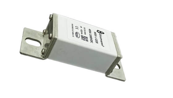 المصهرات ذات الشفرات الآلية الأوروبية المربعة 1000V DC MEV من سلسلة JASO-D622 القياسية